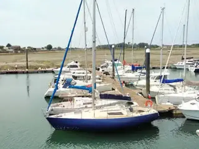 Beneteau First 30