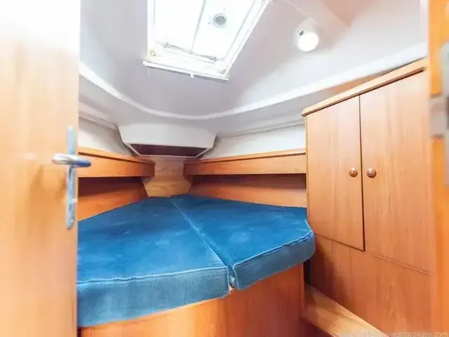 Jeanneau Sun Odyssey 37 (2 cabin)