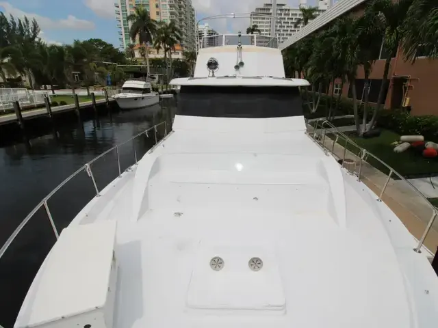 Hatteras 50 Sport Deck Motor Yacht