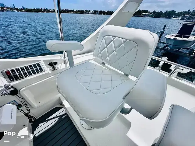 Carver 35 Super Sport