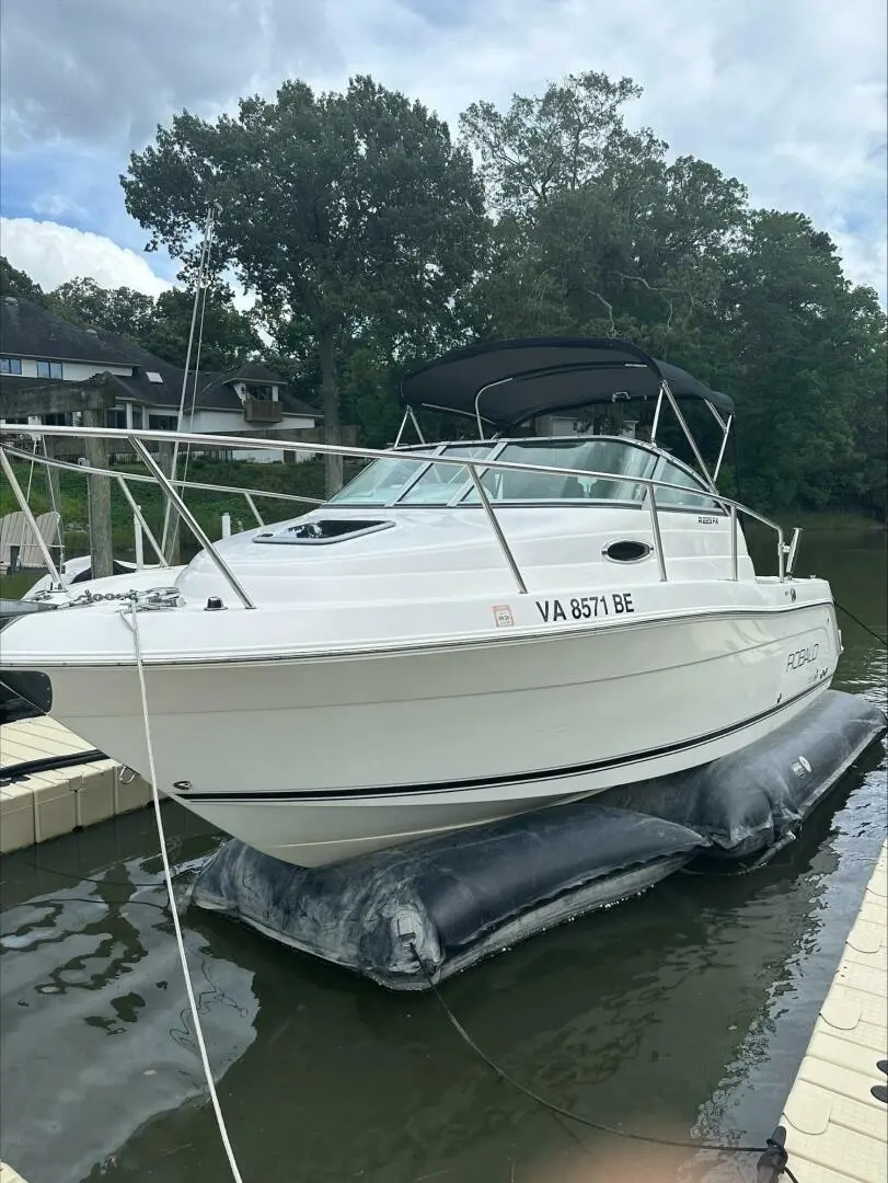 2006 Robalo 22