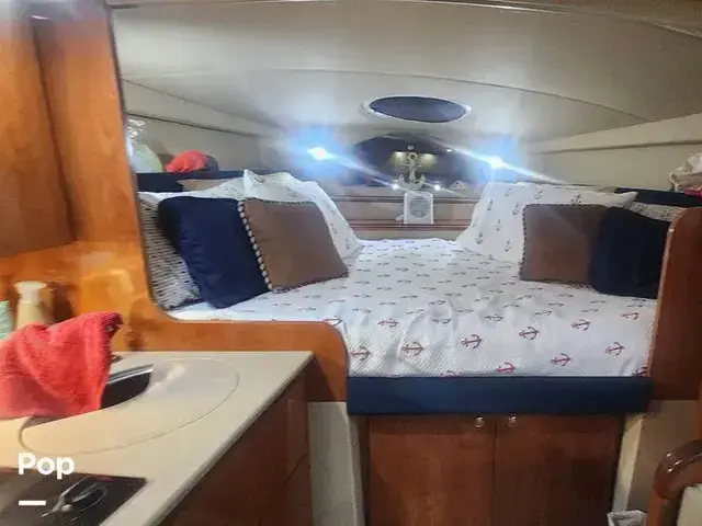 Cruisers Yachts 320