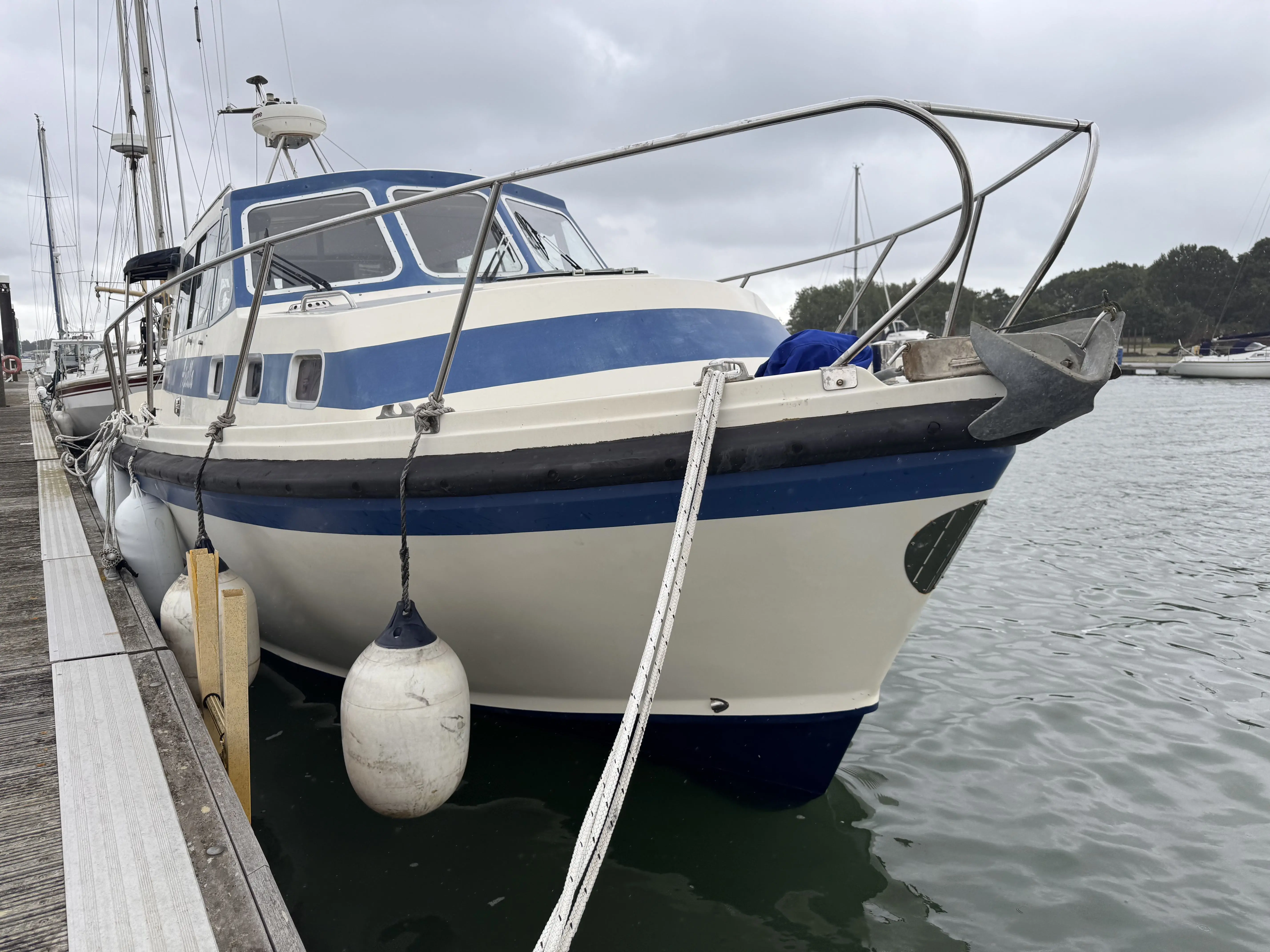 1990 Custom oceanranger 33