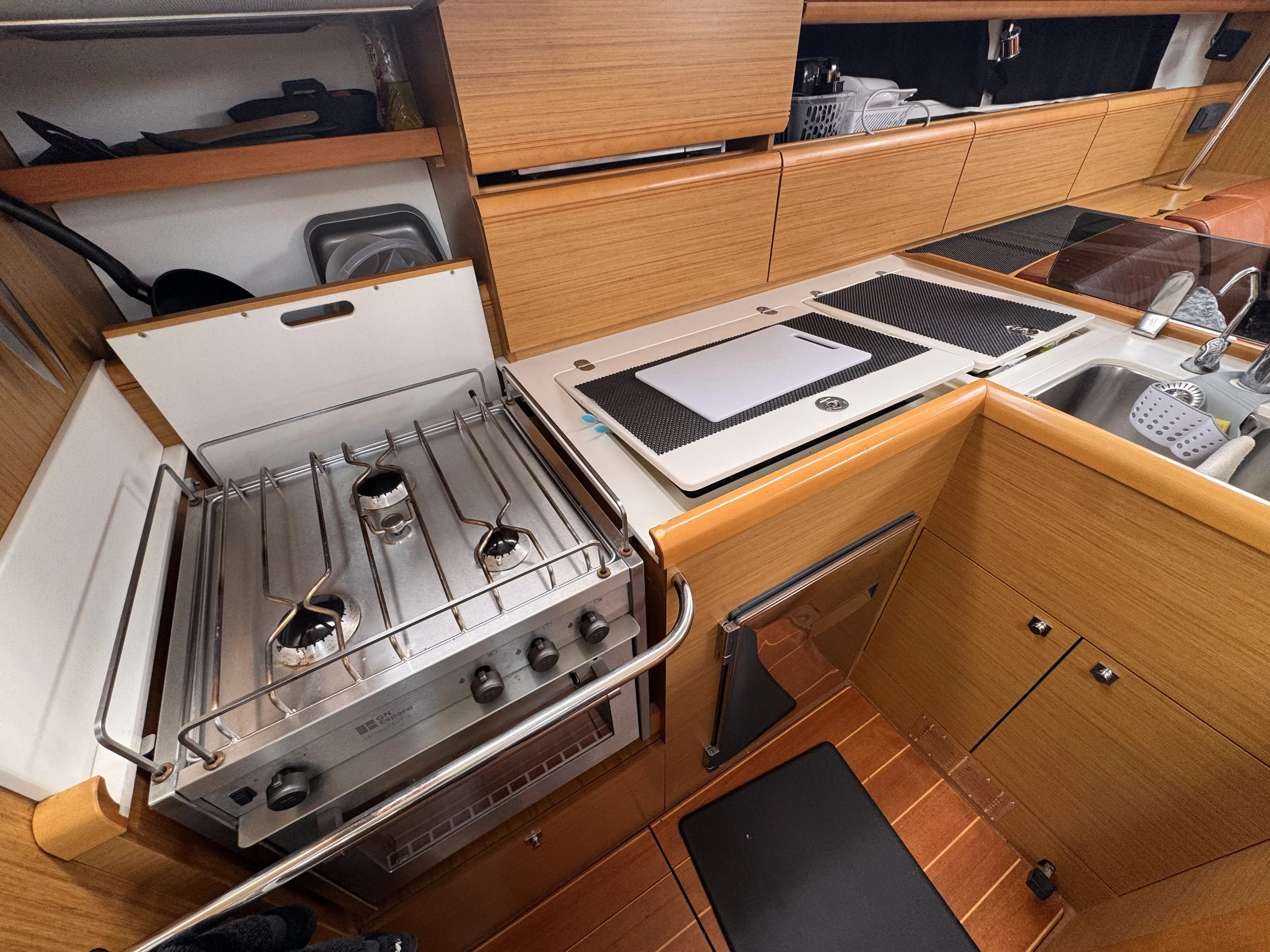 2010 Jeanneau sun odyssey 53