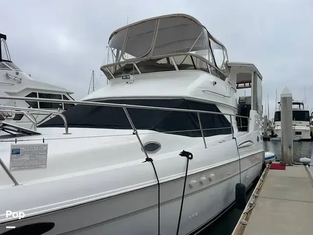 Sea Ray 370 Aft Cabin