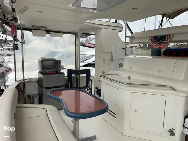 Sea Ray 370 Aft Cabin