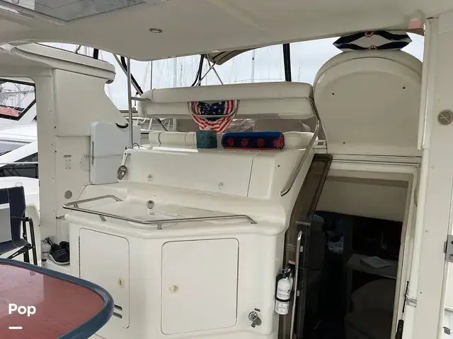 Sea Ray 370 Aft Cabin