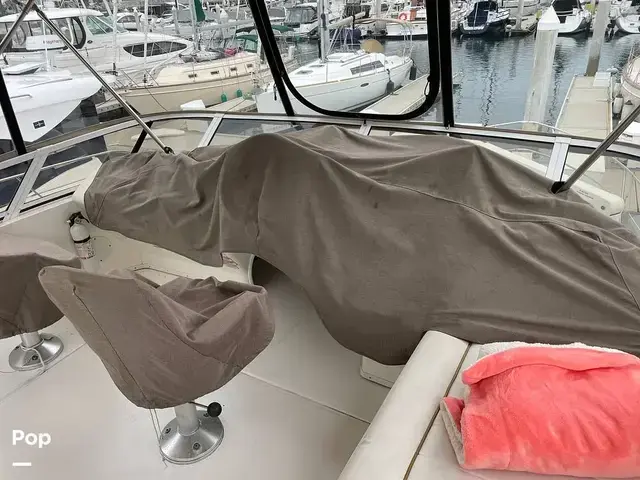 Sea Ray 370 Aft Cabin