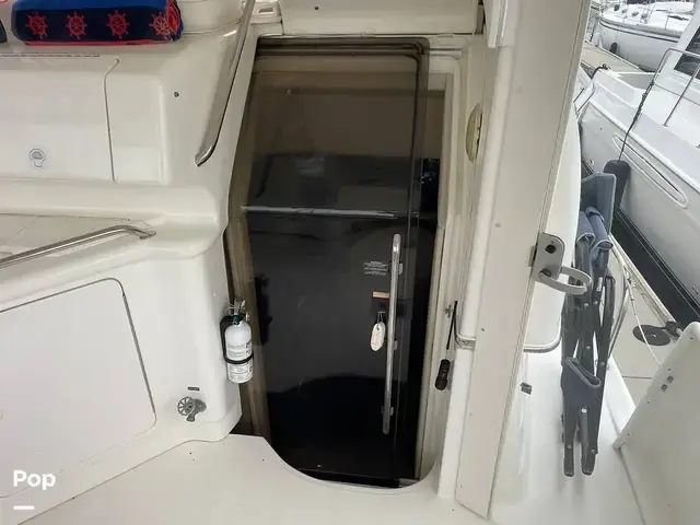 Sea Ray 370 Aft Cabin