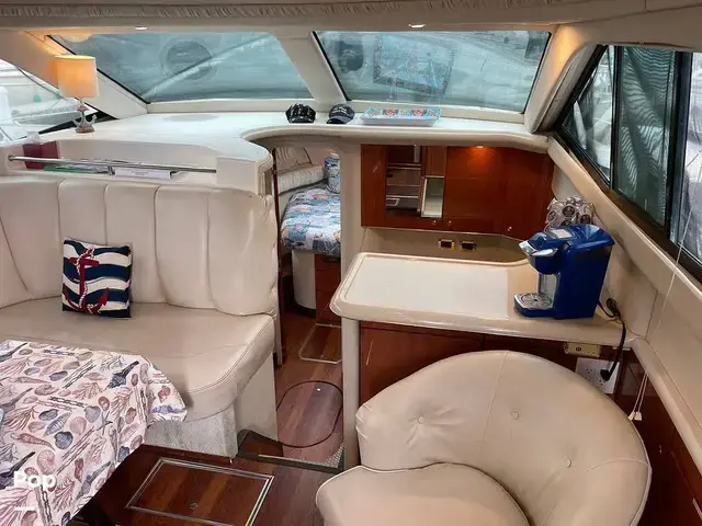 Sea Ray 370 Aft Cabin