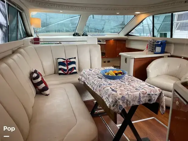 Sea Ray 370 Aft Cabin