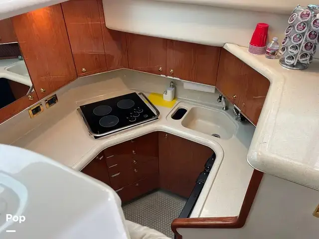 Sea Ray 370 Aft Cabin