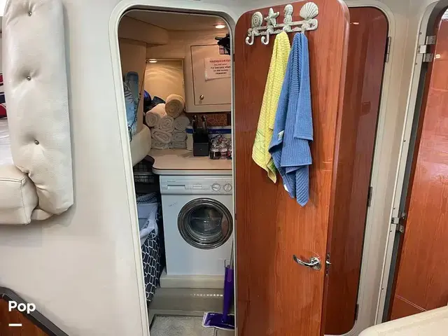 Sea Ray 370 Aft Cabin