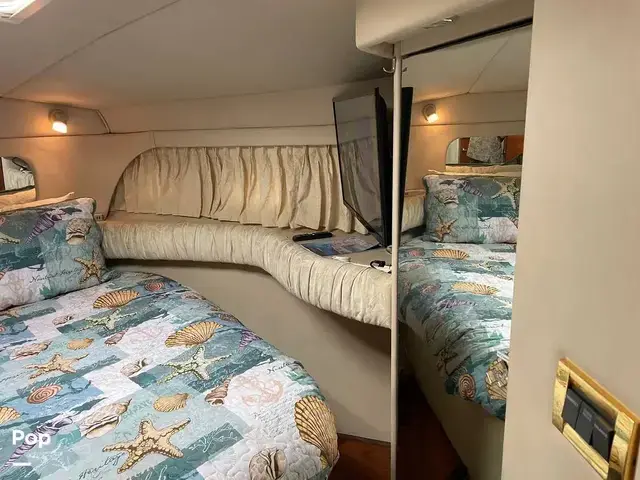 Sea Ray 370 Aft Cabin