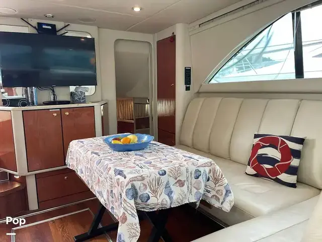 Sea Ray 370 Aft Cabin