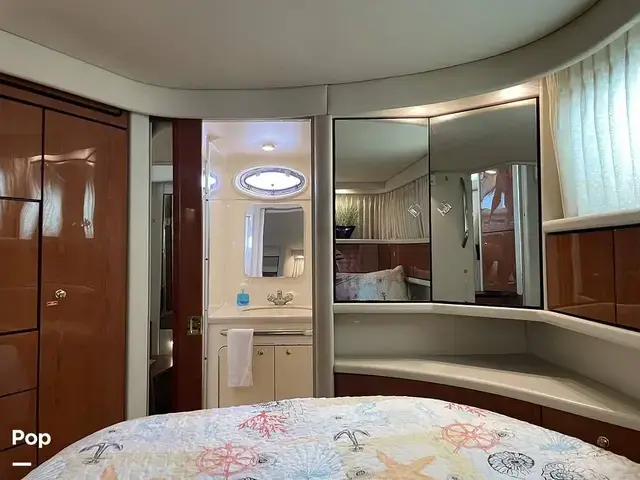 Sea Ray 370 Aft Cabin