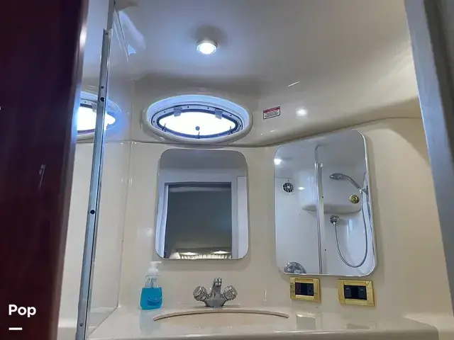 Sea Ray 370 Aft Cabin