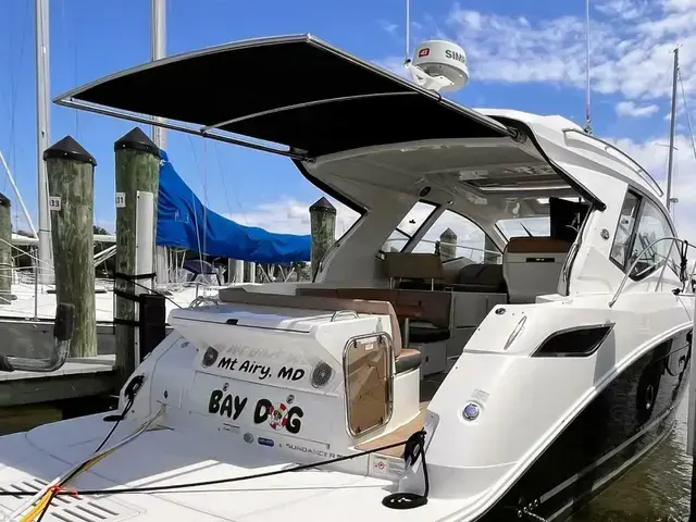 Sea Ray Sundancer 350 Coupe