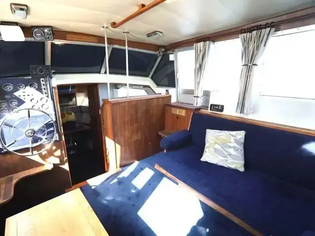 Broom 35 European