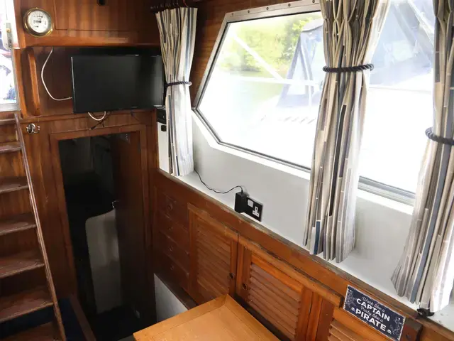 Broom 35 European