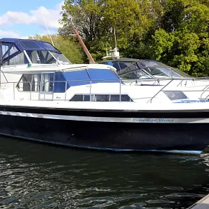 1975 Broom Boats 35 European