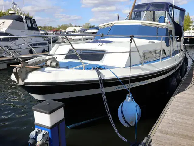 Broom Boats 35 European