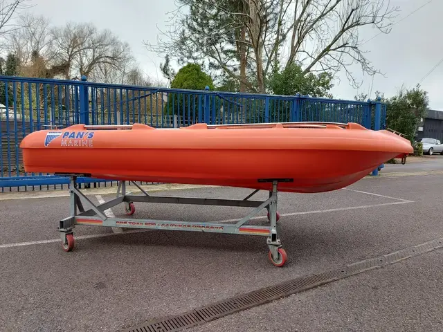 Pans Marine P355 Safety or Work Boat