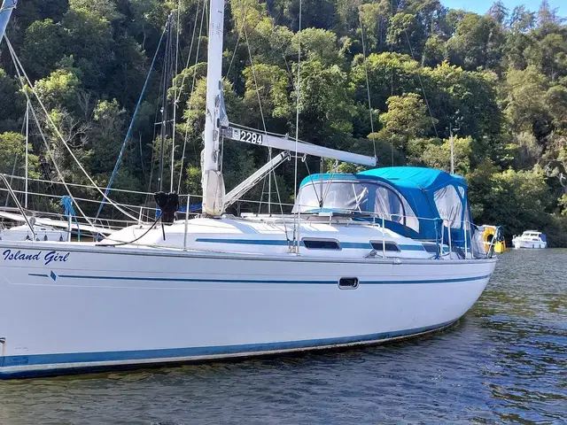 Bavaria Cruiser 37