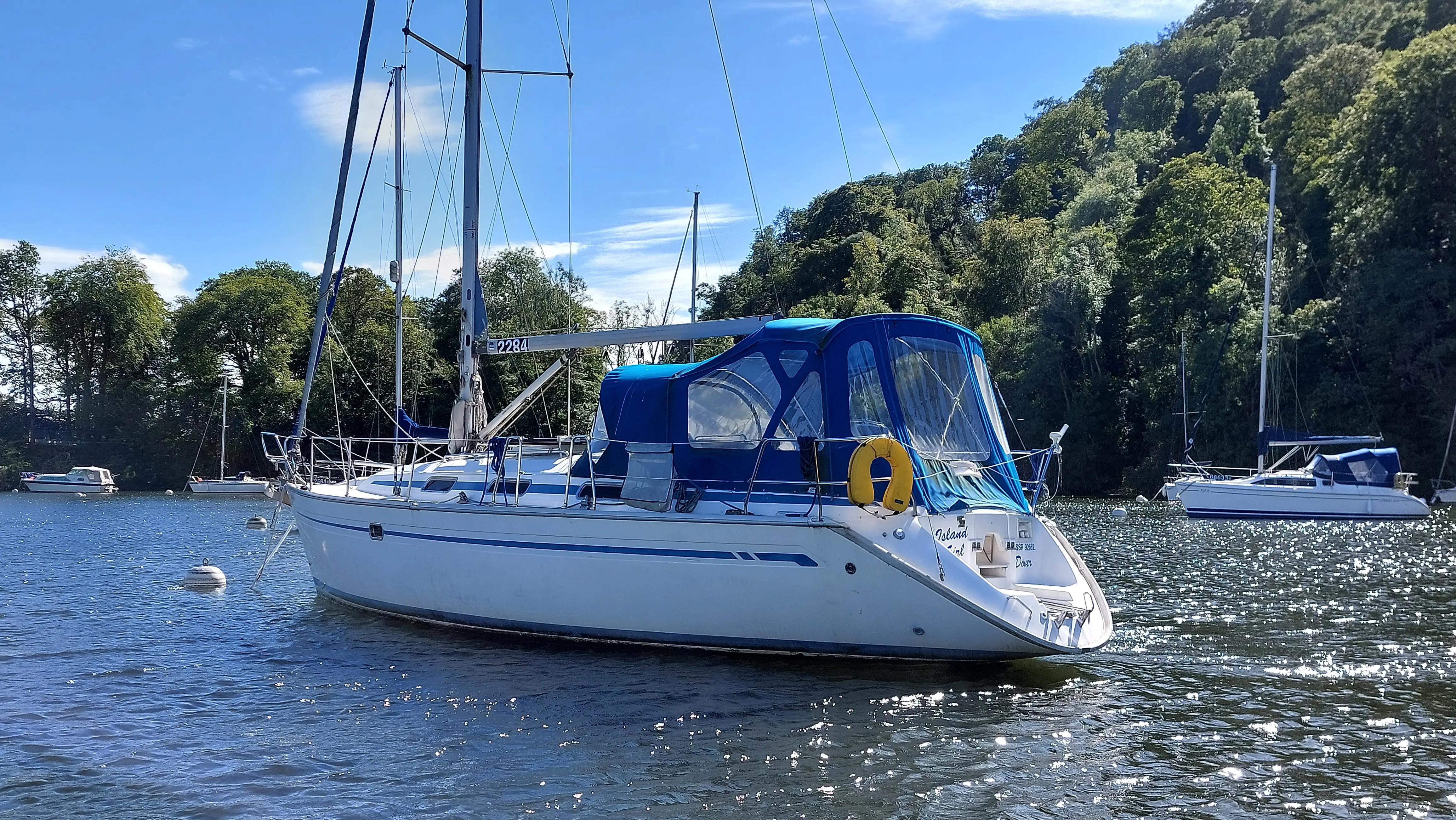 2000 Bavaria 37 cruiser