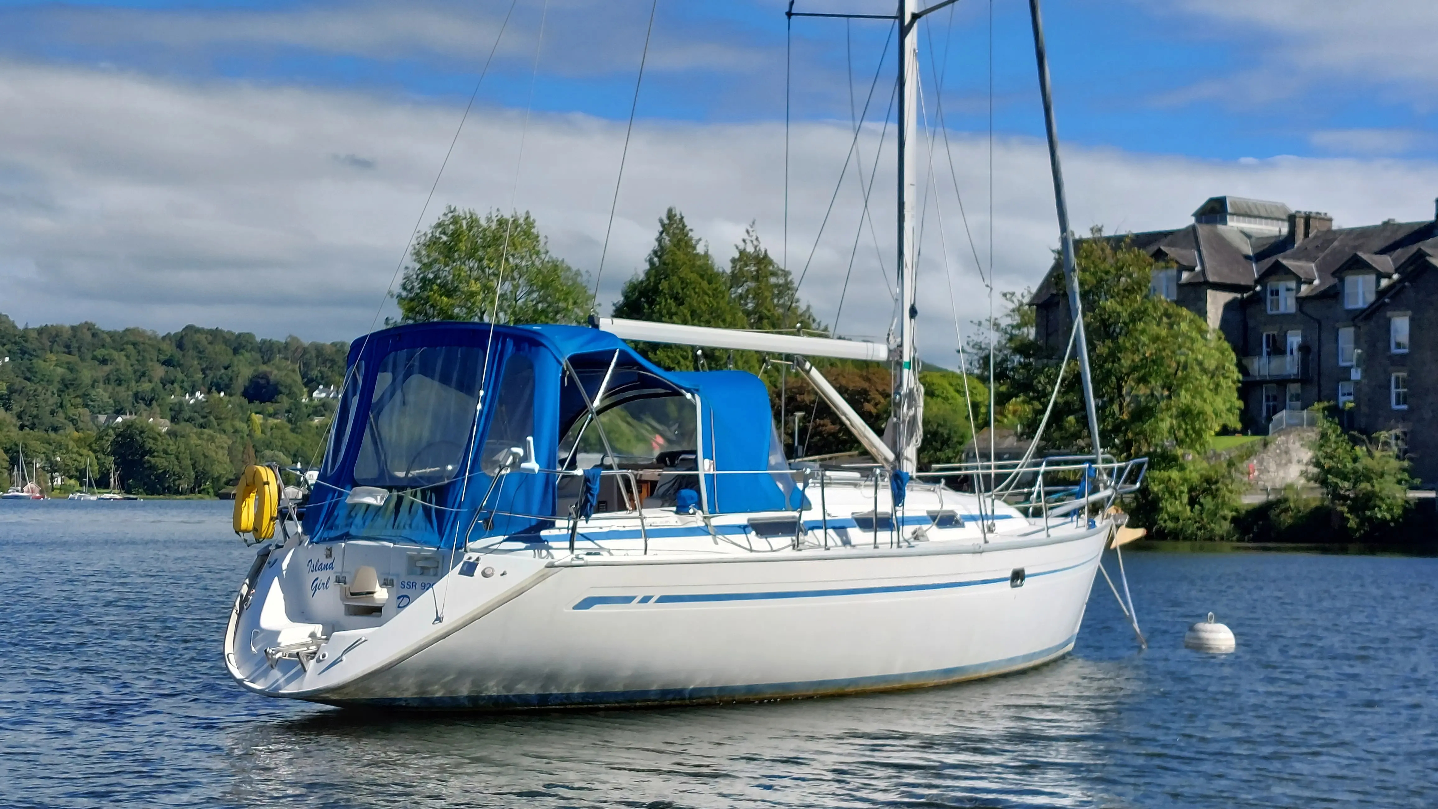 2000 Bavaria 37 cruiser