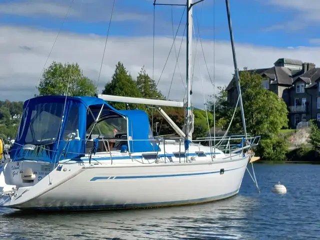 Bavaria Cruiser 37