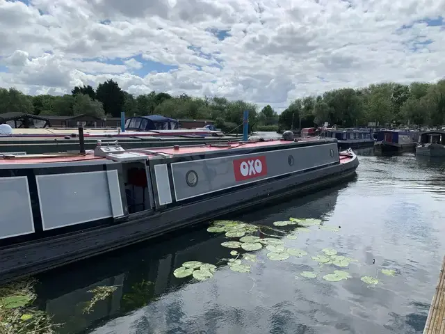 Steve Hudson Narrowboat