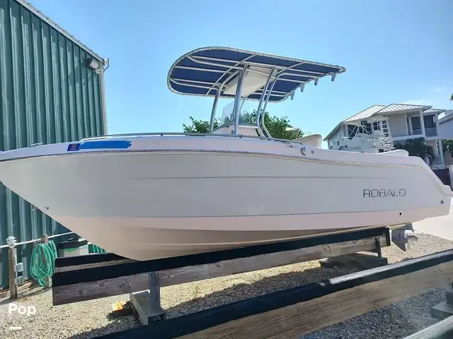 Robalo R222