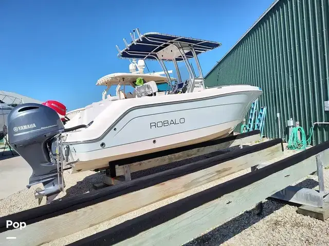 Robalo R222