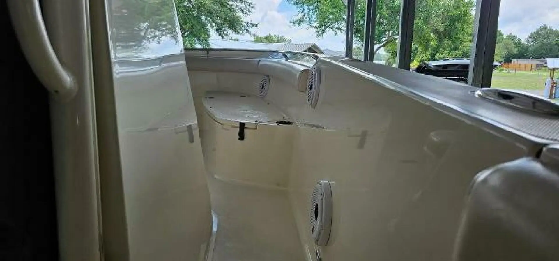 2014 Pursuit 260 center console