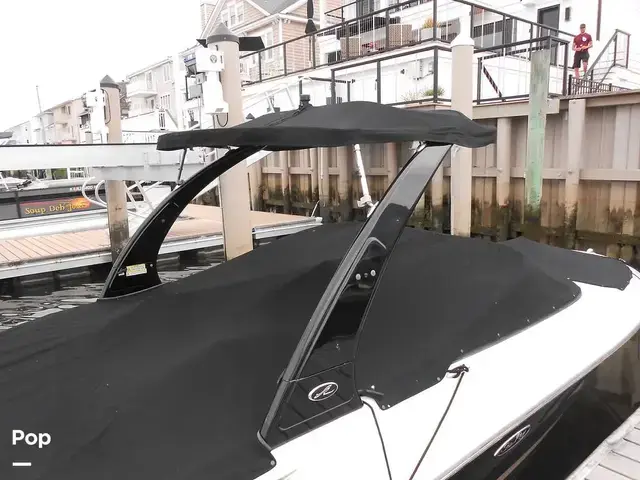 Sea Ray 230 Slx