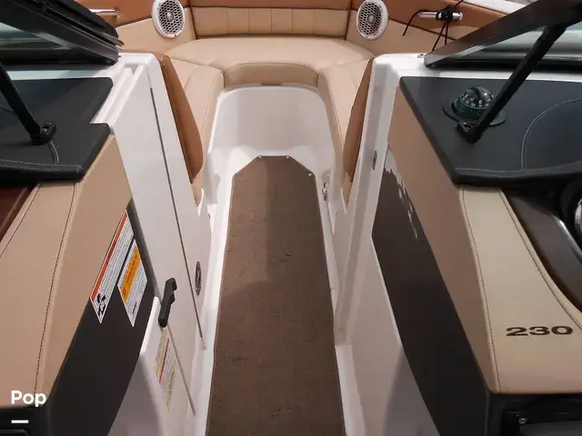 Sea Ray 230 Slx