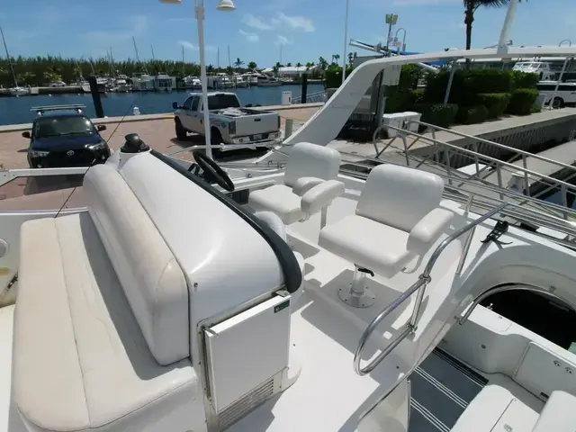 Carver 38 Super Sport