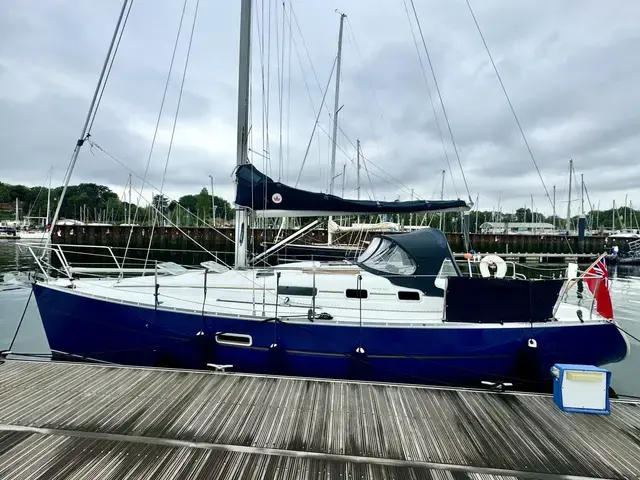 Beneteau Oceanis Clipper 323