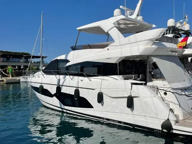 Sunseeker Manhattan 66