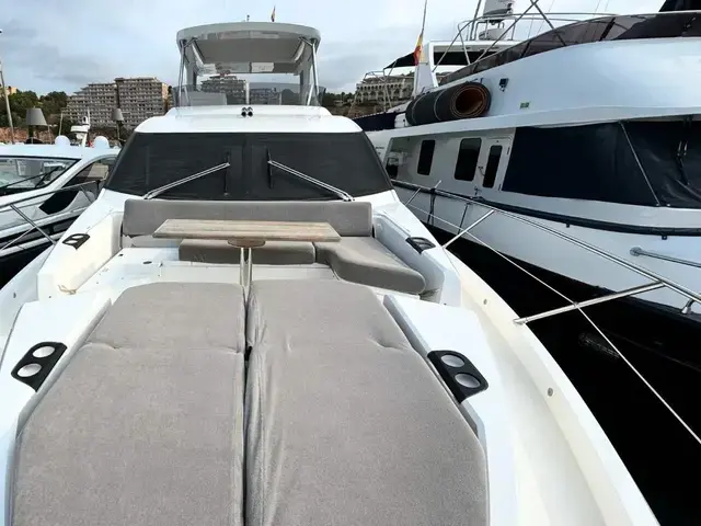 Sunseeker Manhattan 66