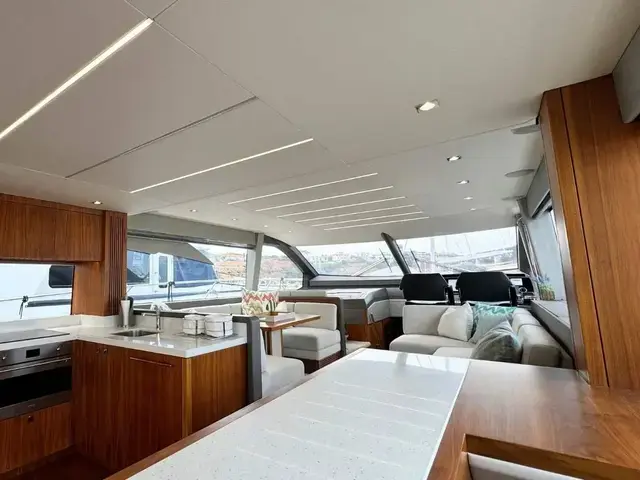 Sunseeker Manhattan 66