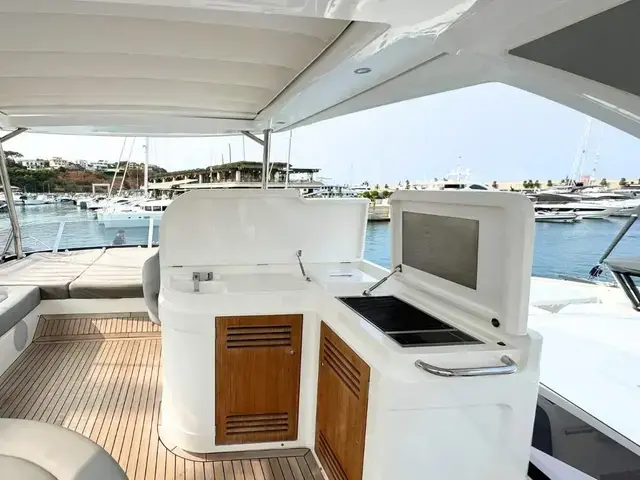 Sunseeker Manhattan 66