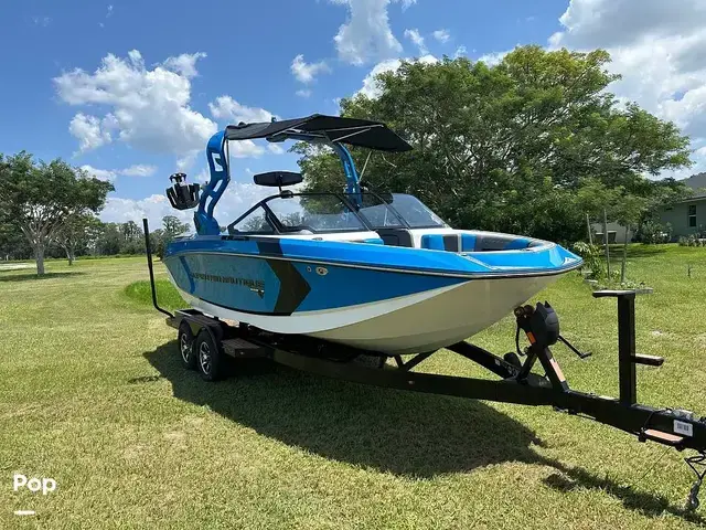 Nautique Boats G21