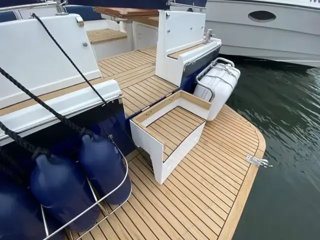 Custom Seaward 29