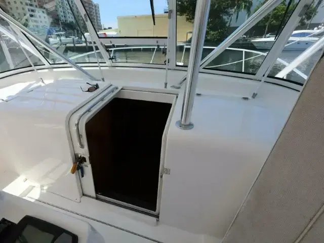 Luhrs 32 Open