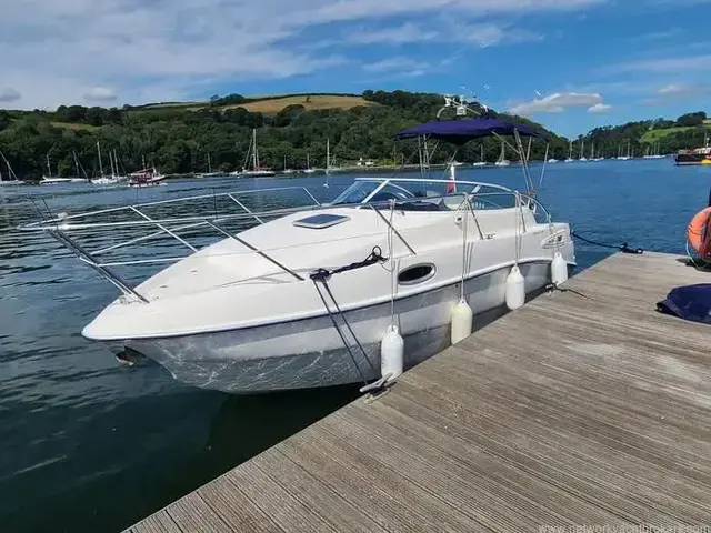 Sealine S23 Sports Cruiser