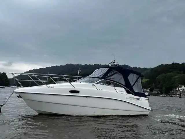 Sealine S23 Sports Cruiser