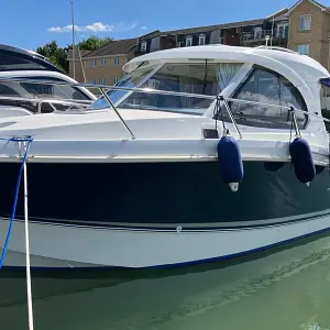 2011 Beneteau Antares 8