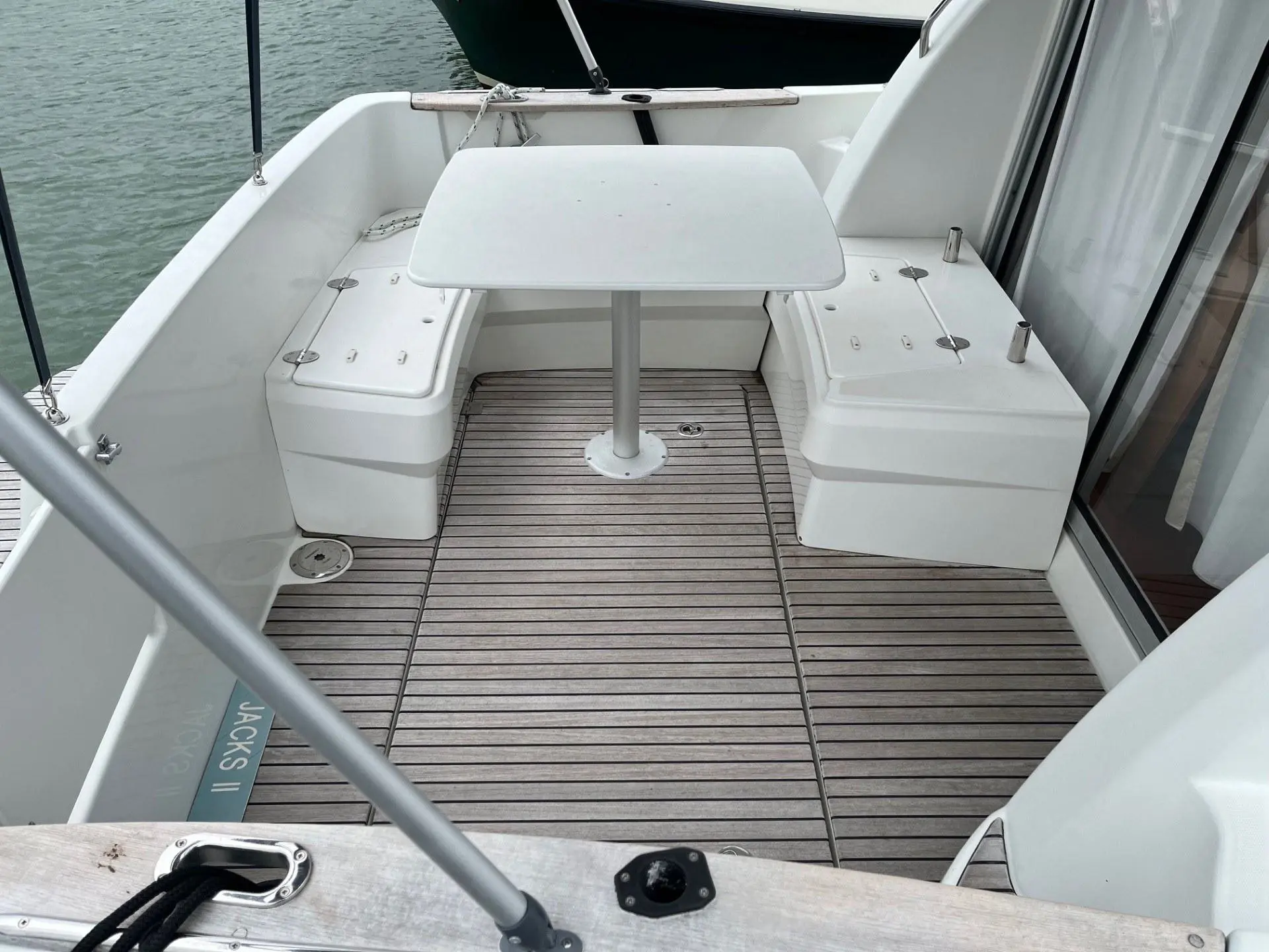 2011 Beneteau antares 8